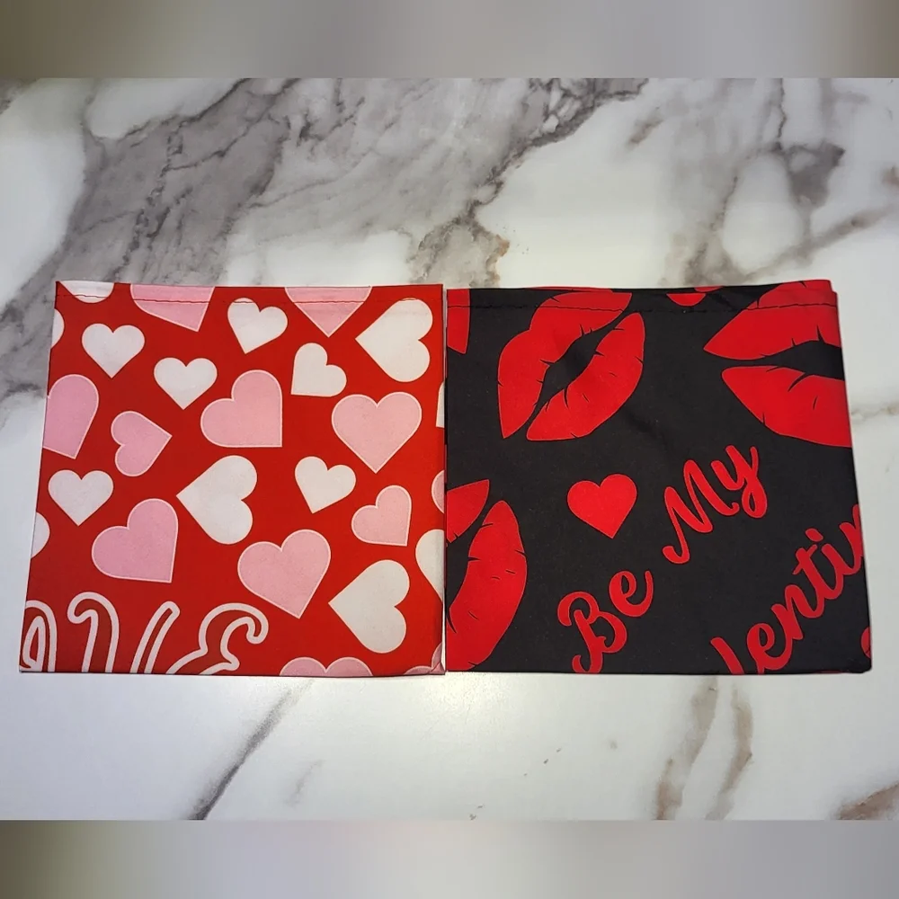Peutier NWOT 2pc Red & Black Valentine's Day Themed Dog Bandana Set- One Size - Picture 2 of 4